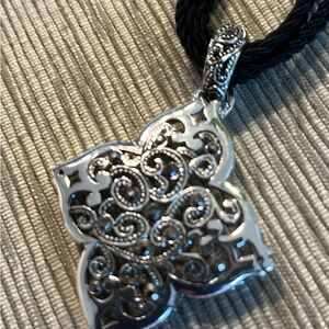 Elegant Silver Scroll Choker Necklace